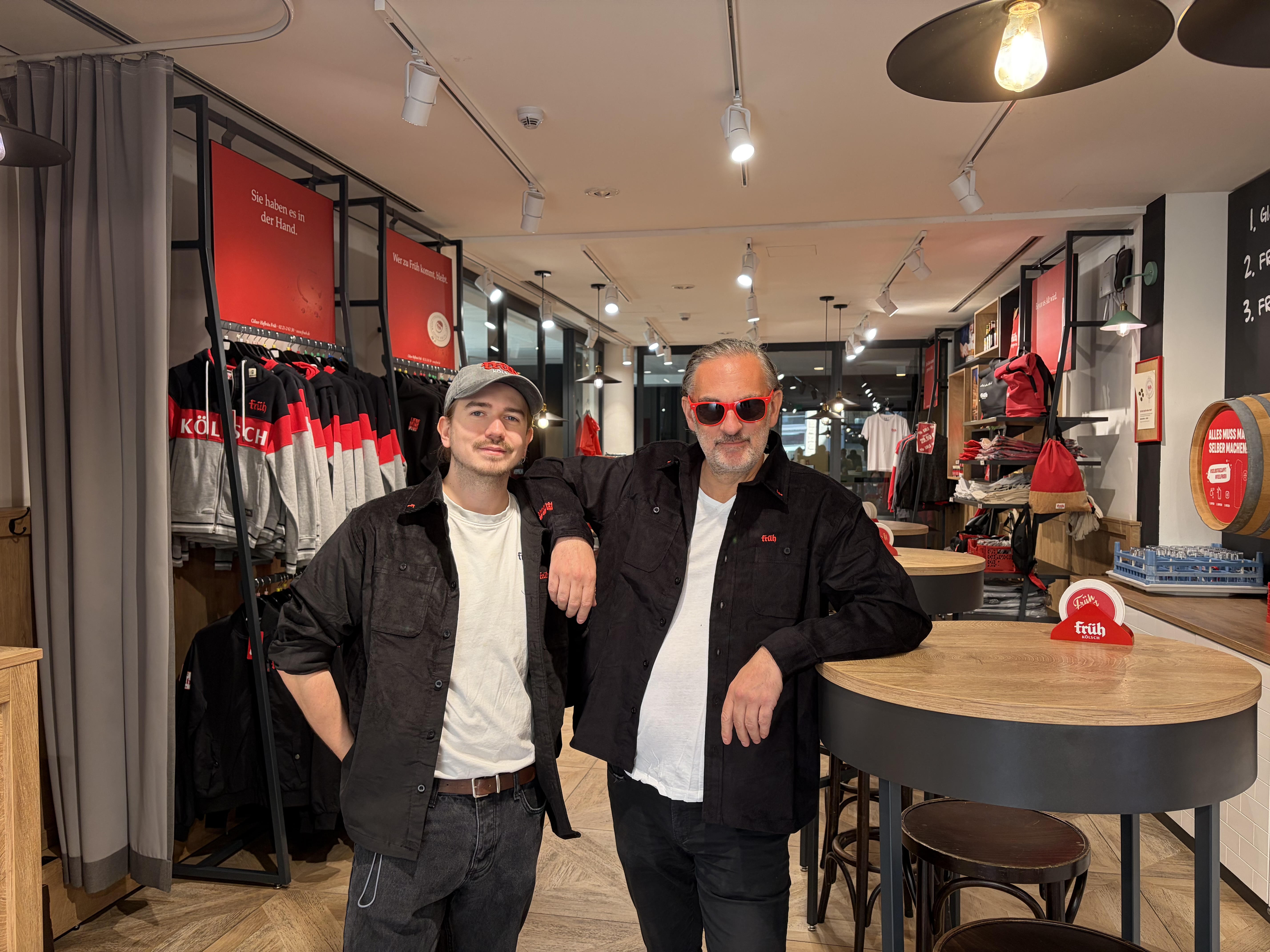 FRÜH Hemdjacke Cord schwarz